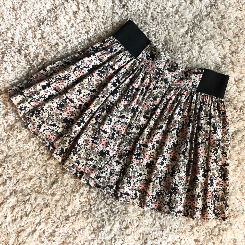 AEO Floral Ruffle Skirt
